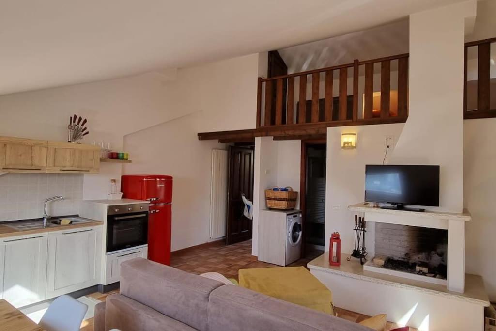 Appartamento Il Nido Castel Di Sangro Esterno foto