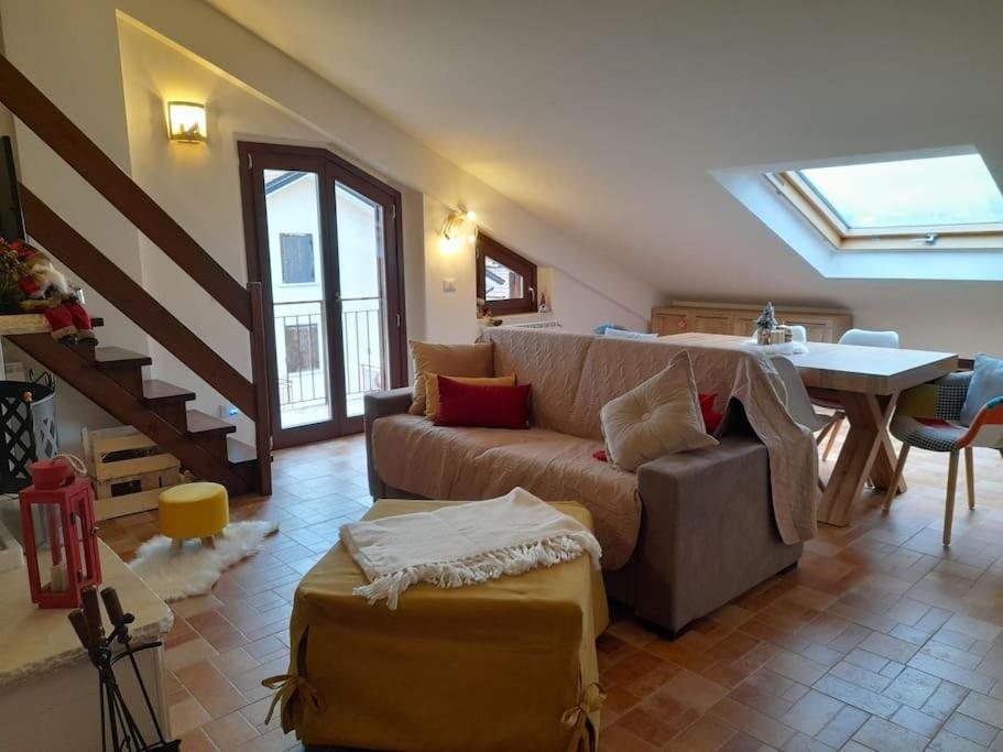Appartamento Il Nido Castel Di Sangro Esterno foto