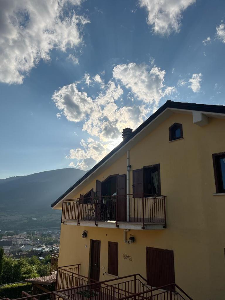 Appartamento Il Nido Castel Di Sangro Esterno foto