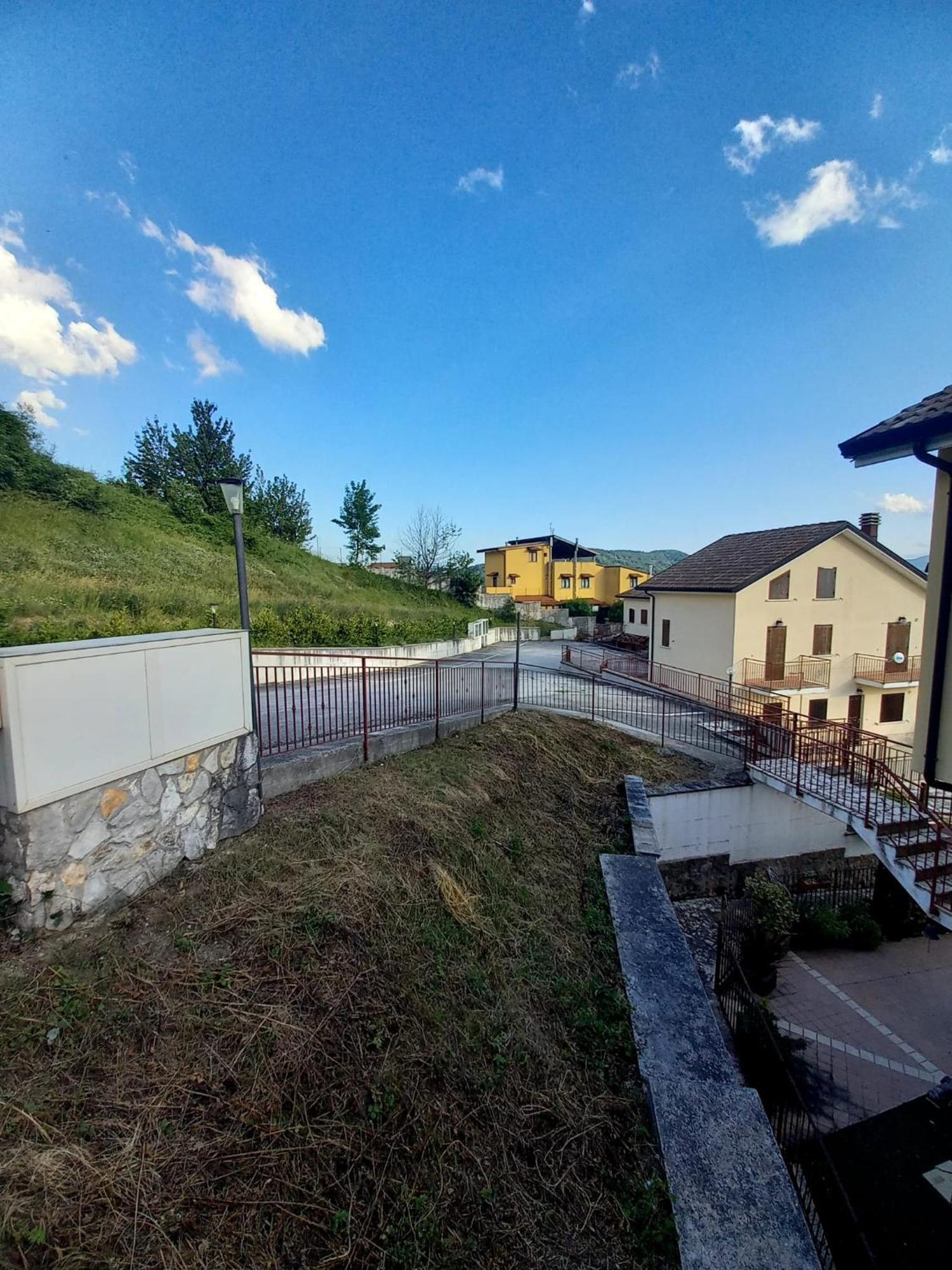 Appartamento Il Nido Castel Di Sangro Esterno foto